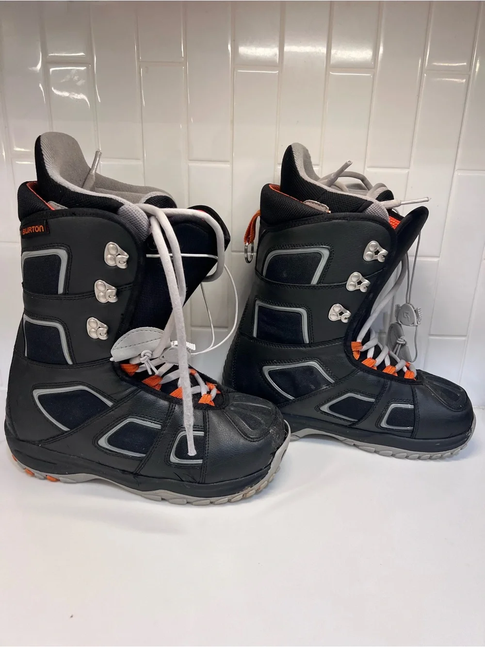 Burton Fader Matrix 2 Lace Snowboarding Boots Black/Grey/Orange Size Men's 8